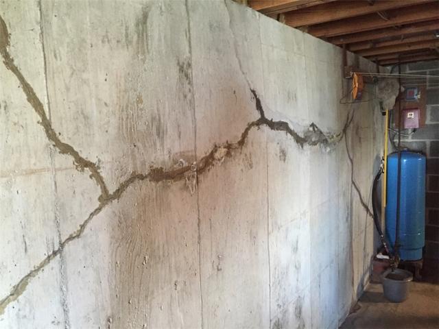 foundation cracks injection