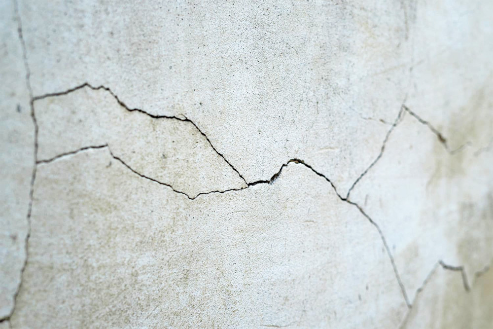 foundation cracks